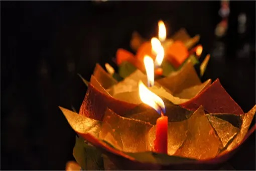 NA KOHO DNES myslíš?